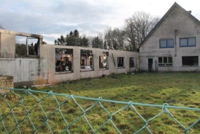 Wohnhaus und Halle in 46519 Alpen